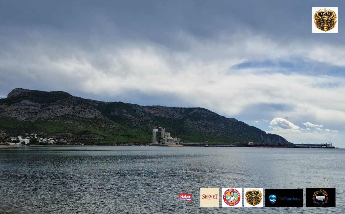 Mersin Silifke açıklarında hortum kıyıya yaklaşmadan kayboldu