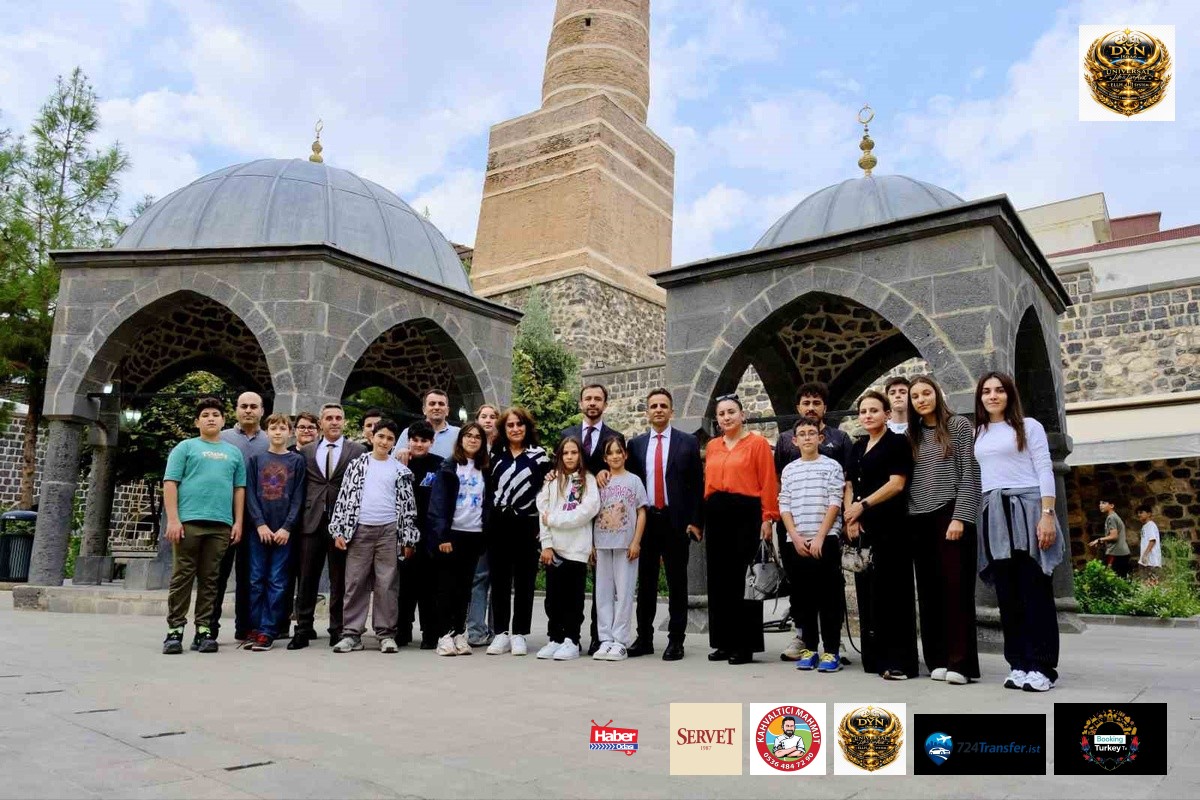 Cizre'de İstanbullu öğrencilere dengbej geleneği ve tarihi mekanlar tanıtıldı