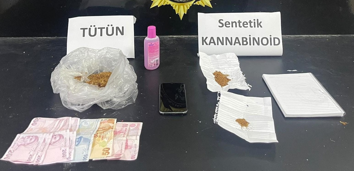 Mersin'de uyuşturucu satıcılarına yönelik operasyonda yakalanan 3 şüpheli tutuklandı