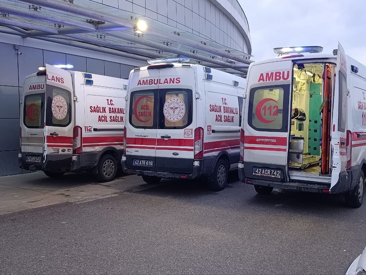 Konya Beyşehir'de aynı güzergahta iki kazada 6 kişi yaralandı