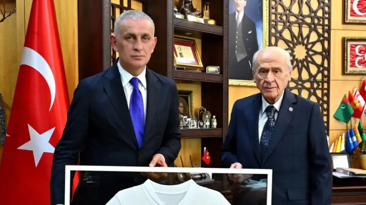 Devlet Bahçeli'den Hacıosmanoğlu'na destek: Yalnız değilsin