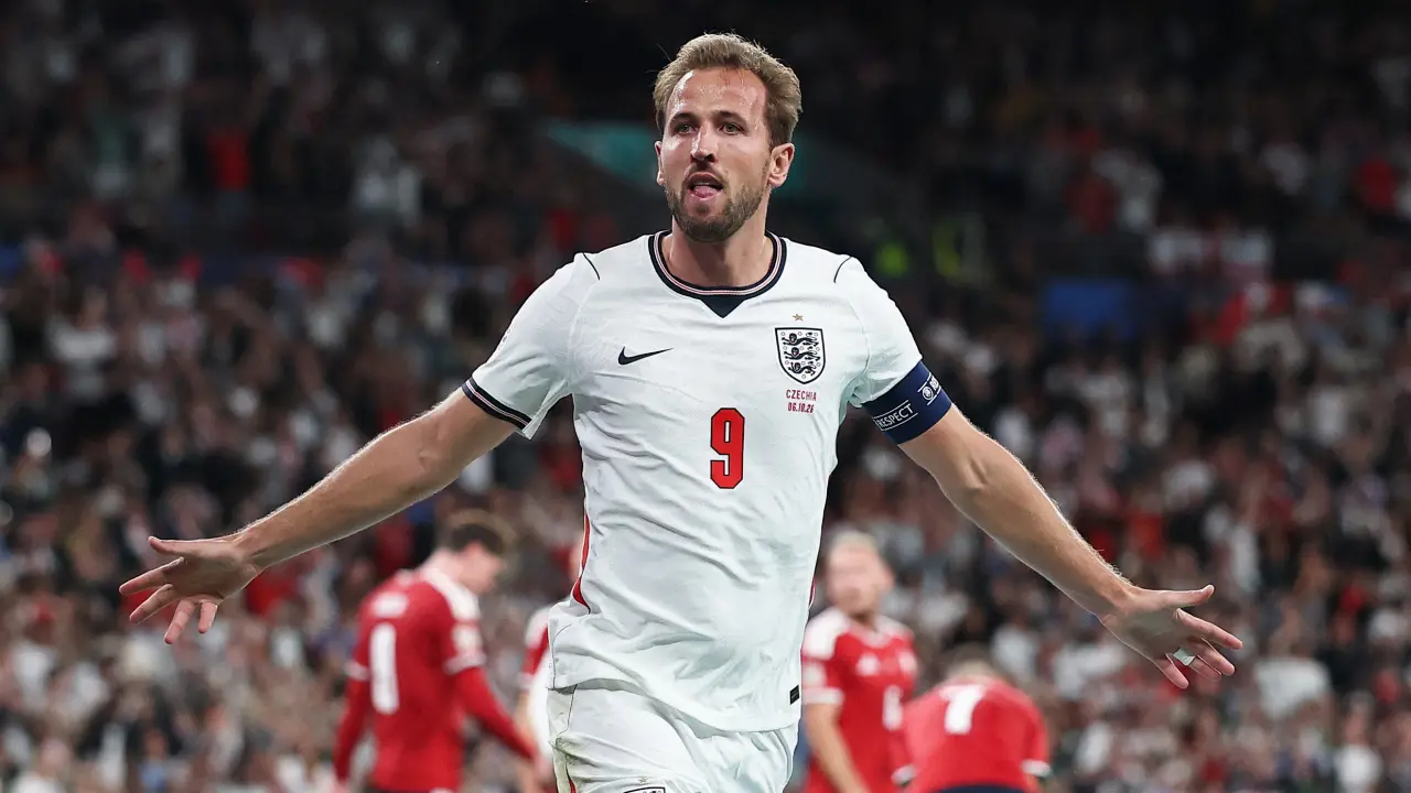 İngiltere 3 golle kazandı! Kane 36 yıllık rekoru kırdı