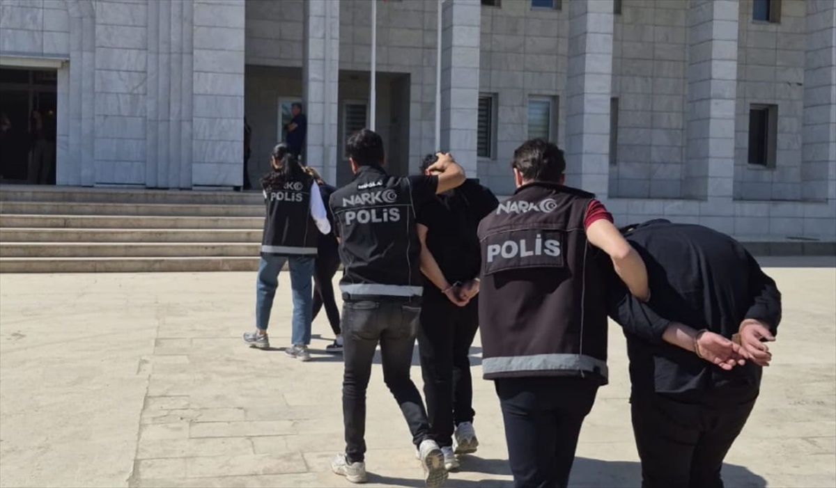 [BELEDIYE · Muğla] Muğla'da Bodrum ve Milas'ta narkotik operasyonunda 4 şüpheliden 3'ü tutuklandı