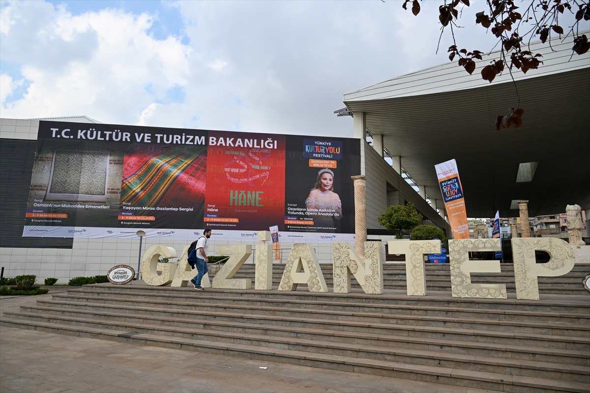 GastroAntep Kültür Yolu Festivali kapsamında Zeugma Mozaik Müzesi'nde 4 sergi açıldı