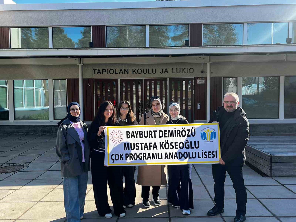 Bayburt'tan Erasmus+ grubu Finlandiya'nın Espoo kentinde eğitimi inceledi