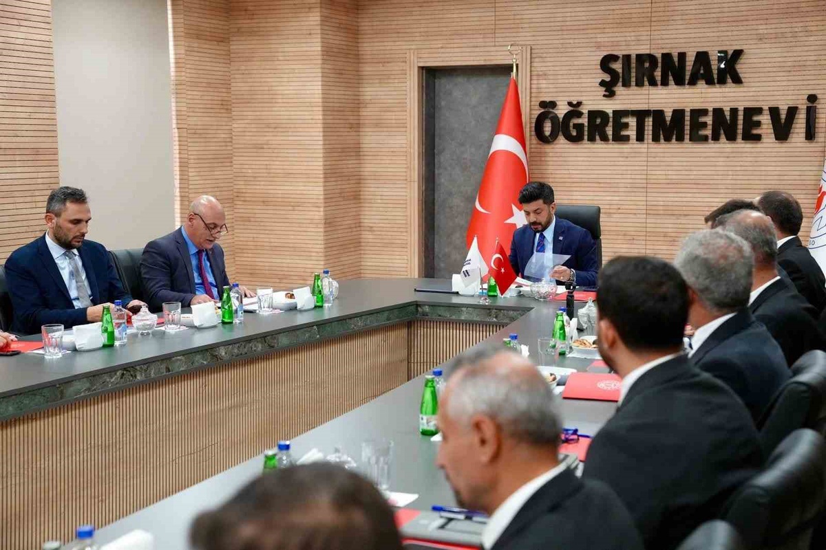 Hayat Boyu Öğrenme Genel Müdürü Topoğlu, Şırnak'ta yeni yol haritasını açıkladı