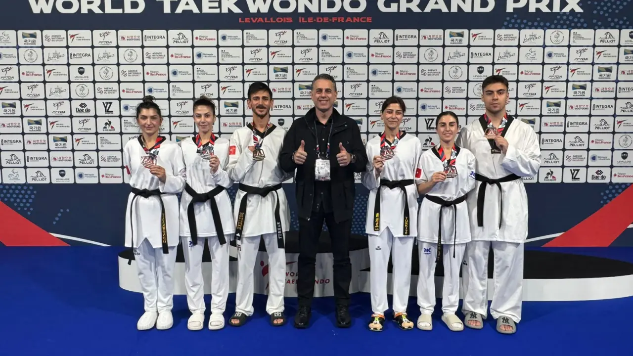 Milli sporculardan Paris'te 6 madalya!