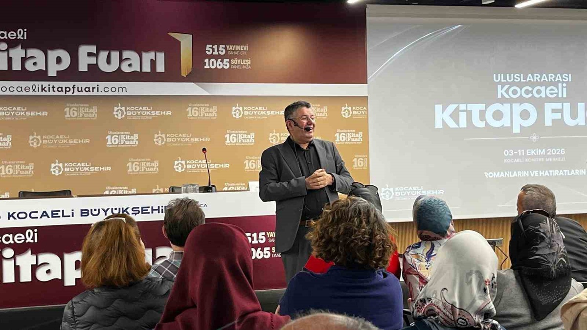 Kapaklıkaya, Kocaeli Kitap Fuarı'nda çocuklarda şiddetin aileden beslendiğini söyledi