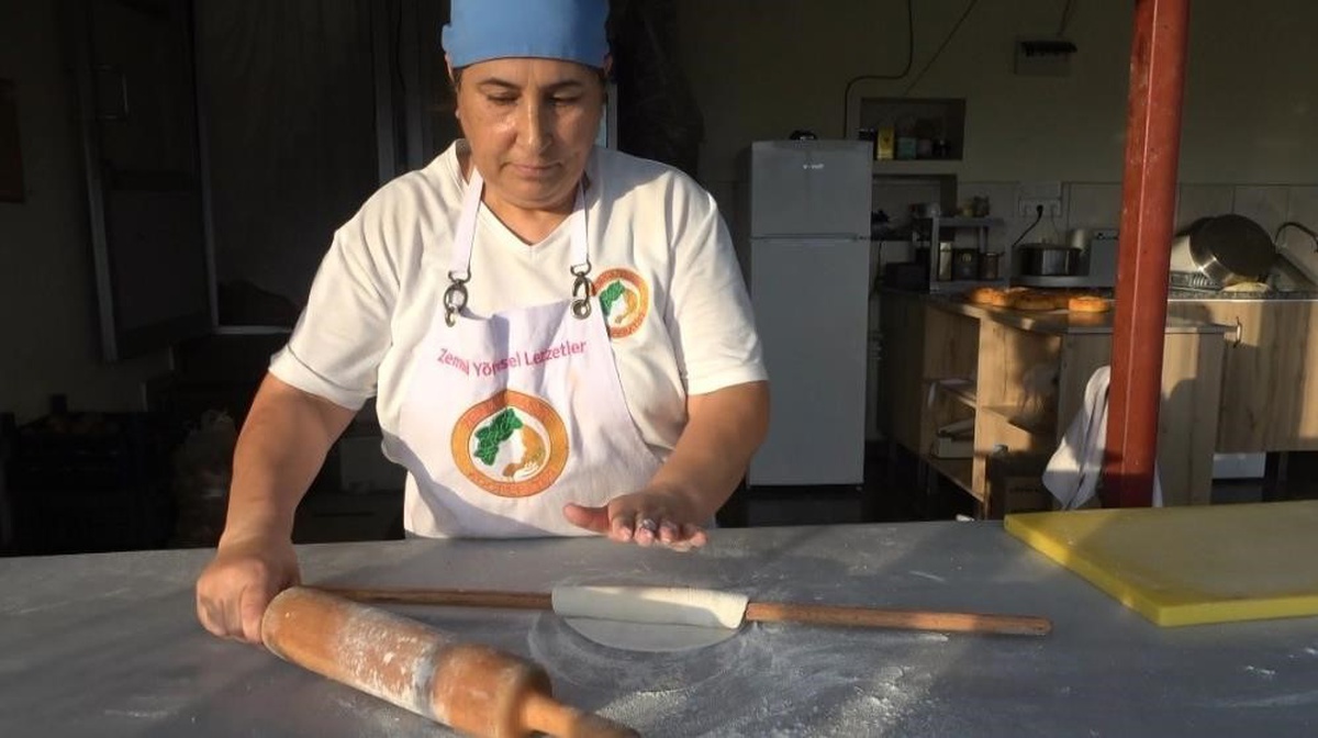 Tunceli'de 7 kadının kurduğu Zembul Kadın Kooperatifi yöresel yemekleri yaşatıyor