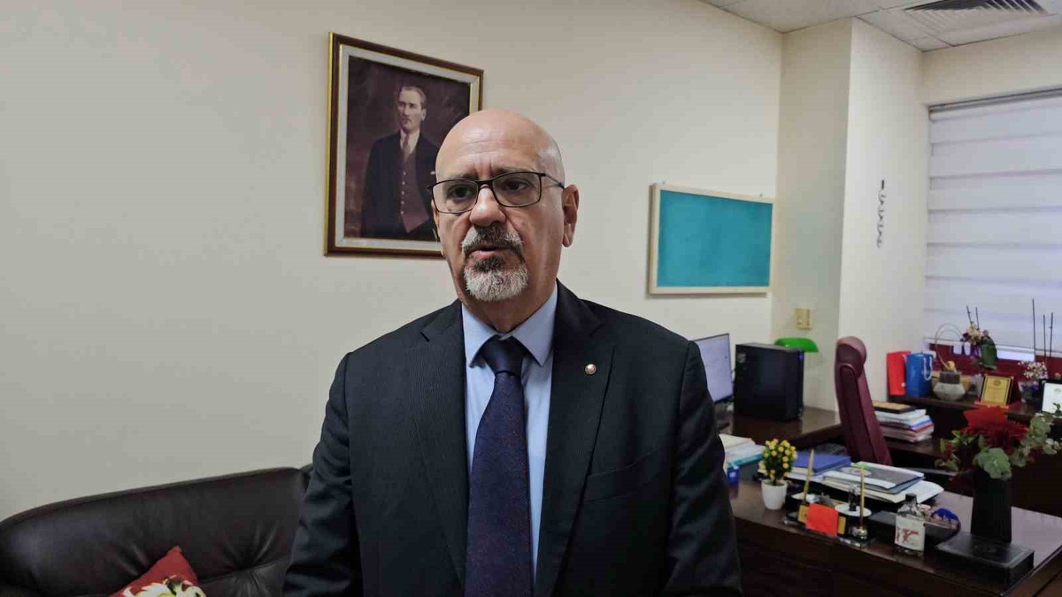 Prof. Dr. Mungan, kanser hastalarında D vitamininin 50-60 olması gerektiğini söyledi
