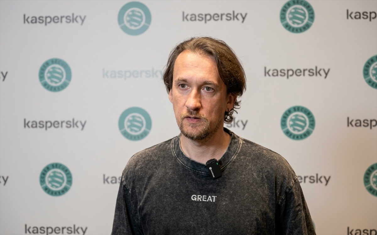 Kaspersky'dan Lozhkin, yapay zeka ajanlarının siber güvenliği değiştireceğini söyledi