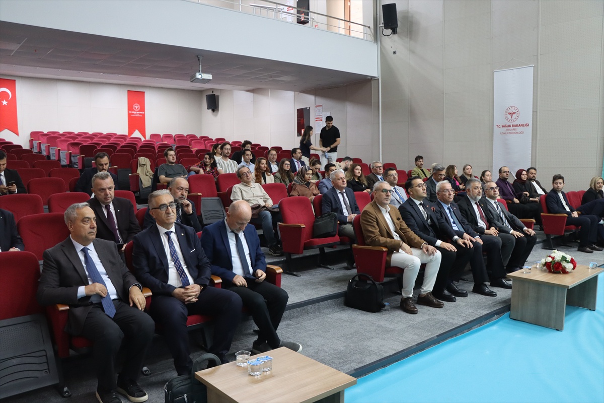 KBB hekimleri NKÜ Tıp Fakültesi iş birliğiyle düzenlenen toplantıda buluştu
