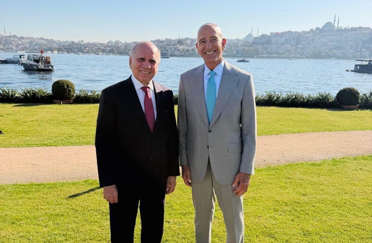 Tom Barrack, Irak Dışişleri Bakanı Fuad Hüseyin'i İstanbul Tersane'de ağırladı