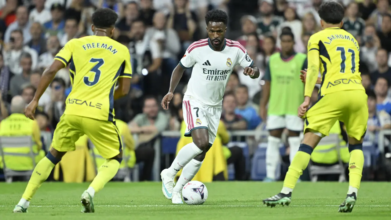 Real Madrid'in yıldızından skandal hareket! Hem golü gitti hem kırmızı gördü