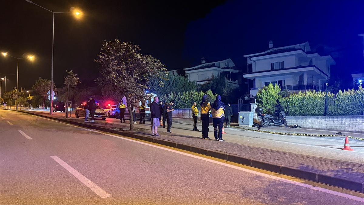 Bursa Nilüfer'de elektrik panosuna çarpan motosikletin sürücüsü hayatını kaybetti