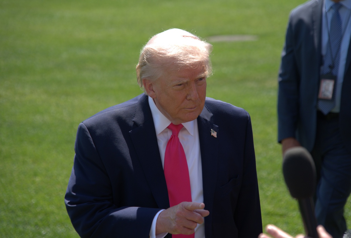 ABD Başkanı Trump, Zelenskiy'e tepki gösterip Ukrayna'da seçim çağrısı yaptı