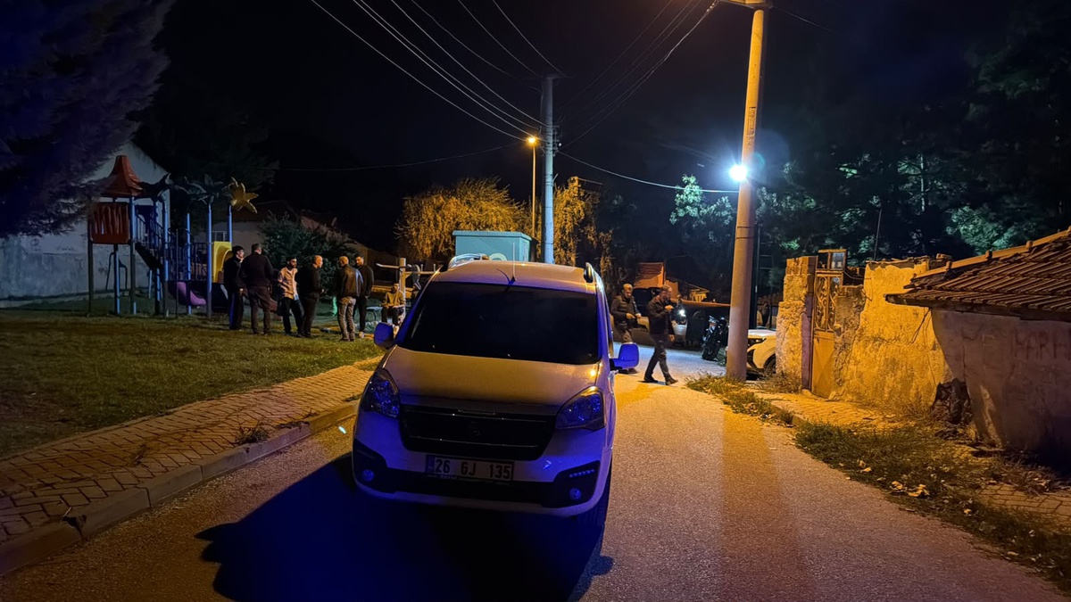 Eskişehir Odunpazarı'nda silahlı kavgada 1 kişi pompalı tüfekle yaralandı