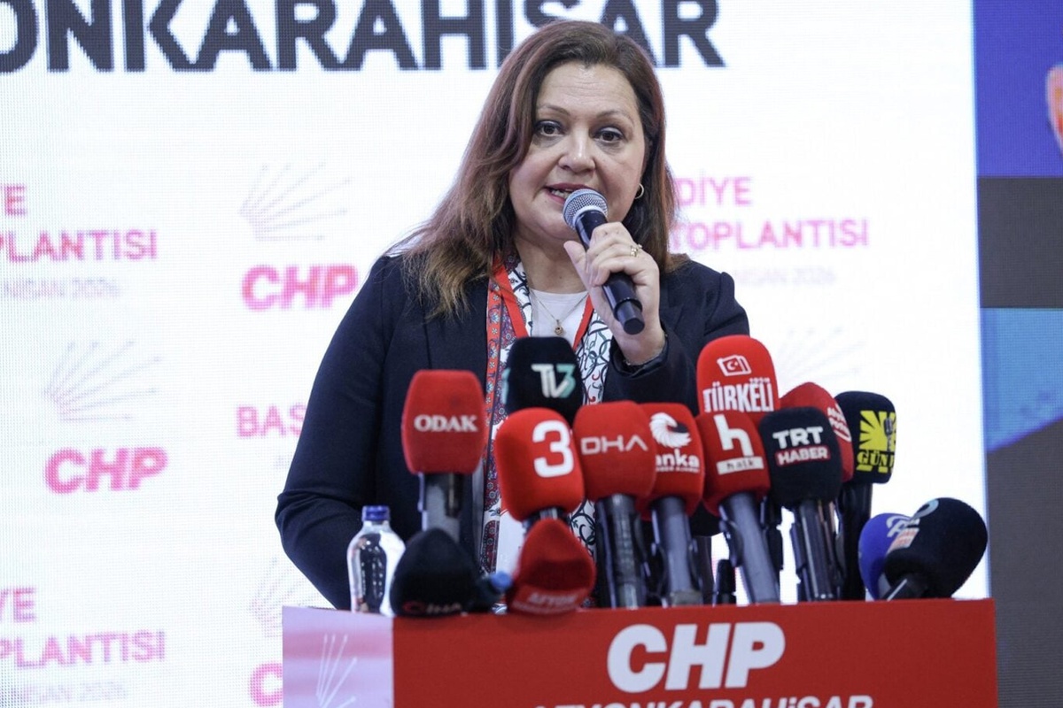 [BELEDIYE · Afyonkarahisar] Burcu Köksal, AK Parti’ye geçmesine neden olan olayı anlattı