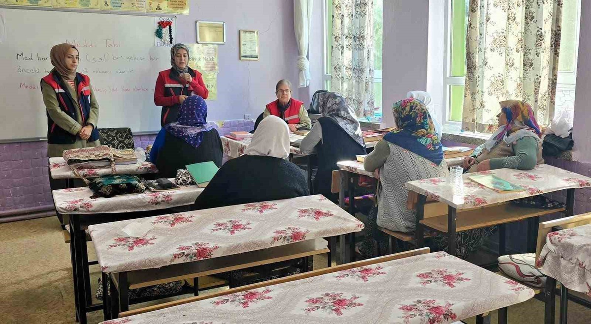 [BELEDIYE · Afyonkarahisar] Afyonkarahisar'da kadın çiftçilere hayvansal üretim eğitimi verildi