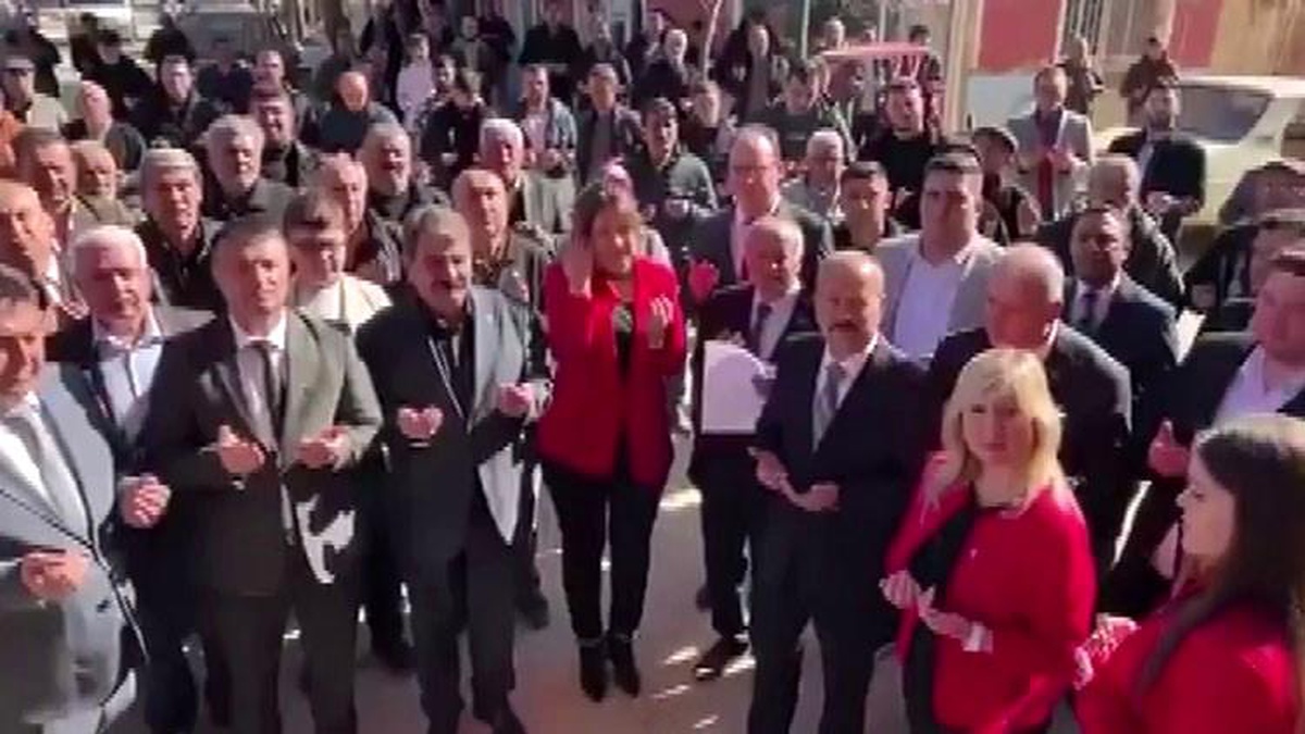 [YEREL / KAMU · Afyonkarahisar · Başmakçı] Afyonkarahisar Başmakçı'da MHP Seçim Bürosu Dualarla Açıldı