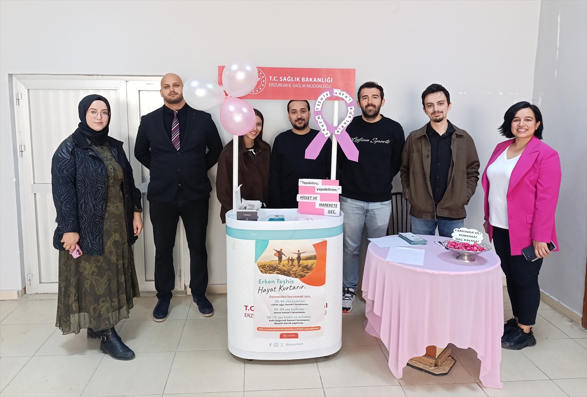 İspir'de muhtarlara fiziksel aktivite ve kanser taraması eğitimi verildi