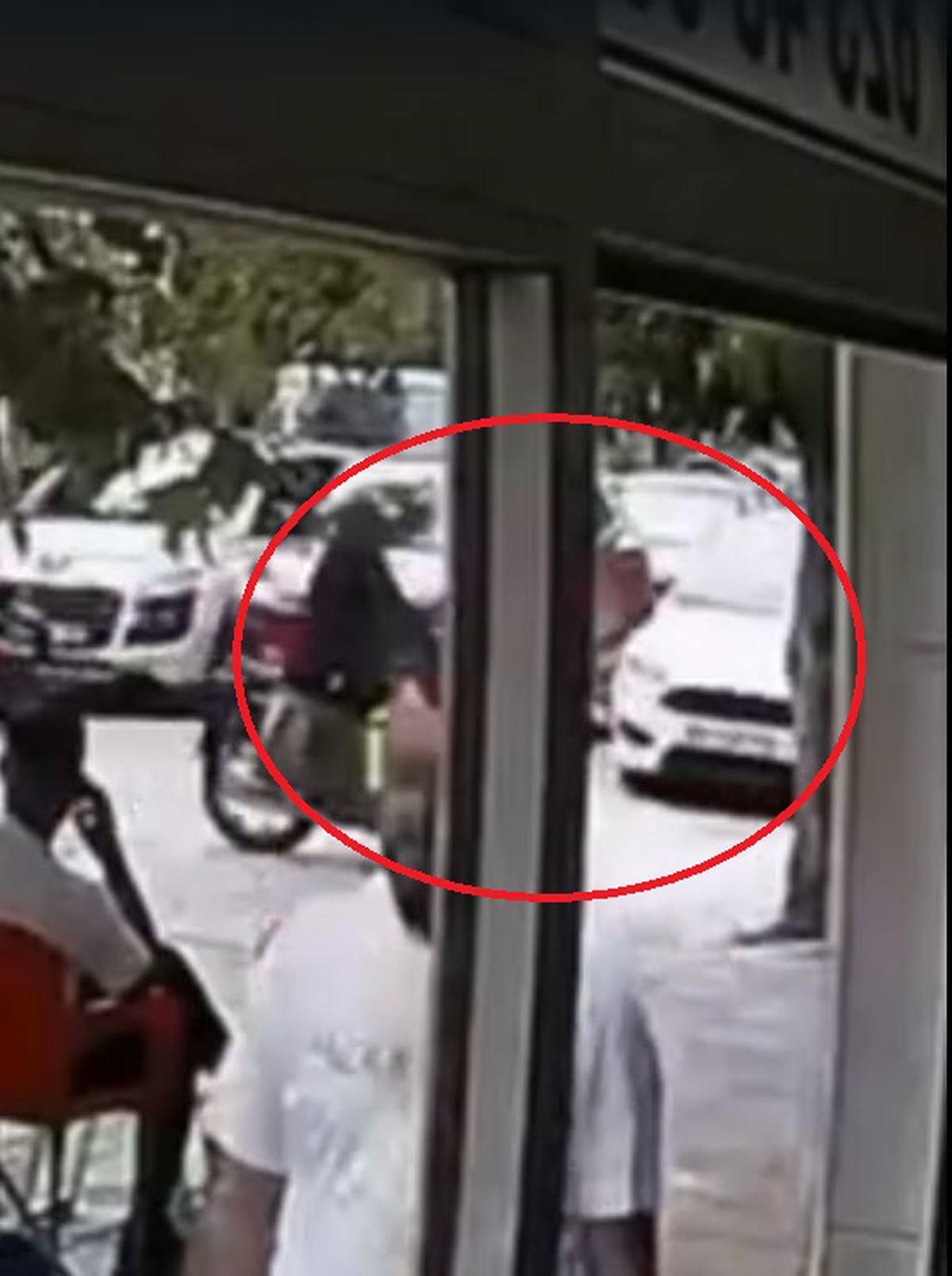 Ankara Polatlı'da motosikletle otomobil çarpıştı, 1 kişi ağır yaralandı