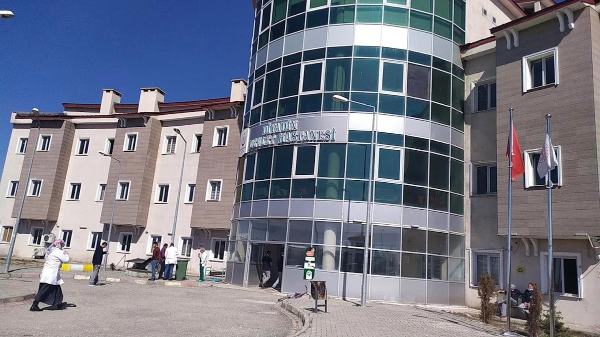 [YEREL / KAMU · Ağrı · Diyadin] Diyadin'de kurban keserken 8 kişi yaralandı