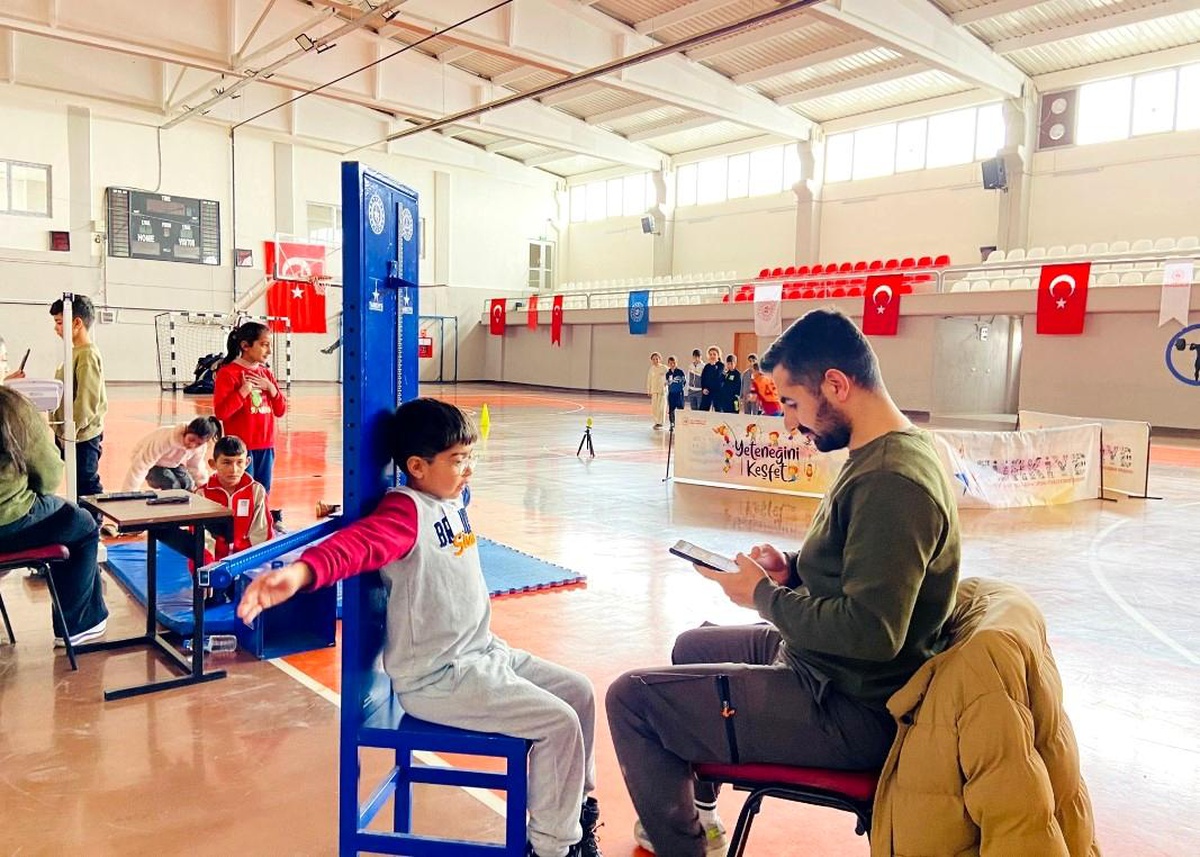 [YEREL / KAMU · Ağrı · Diyadin] Diyadin'de geleceğin sporcuları keşfediliyor