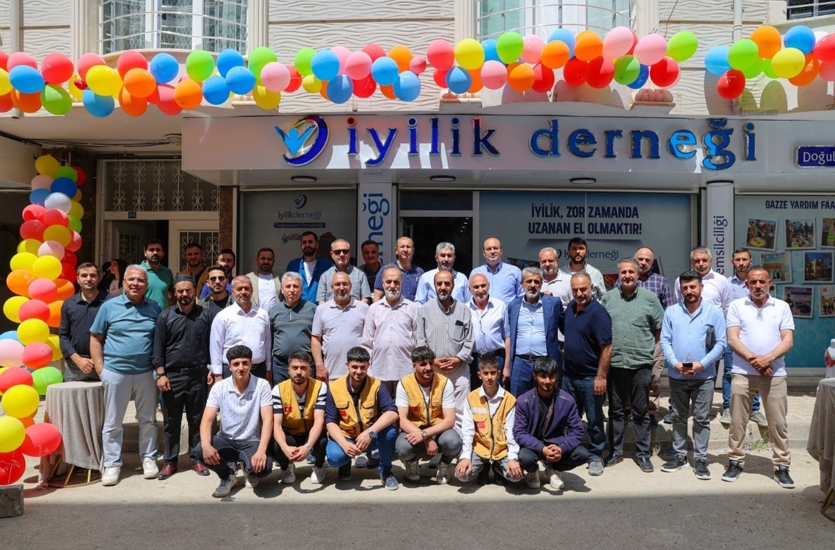 [BELEDIYE · Ağrı · Doğubeyazıt] İYİLİK Derneği, Doğubayazıt'ta Medeniyet Mektebi Kompleksi'ni açtı