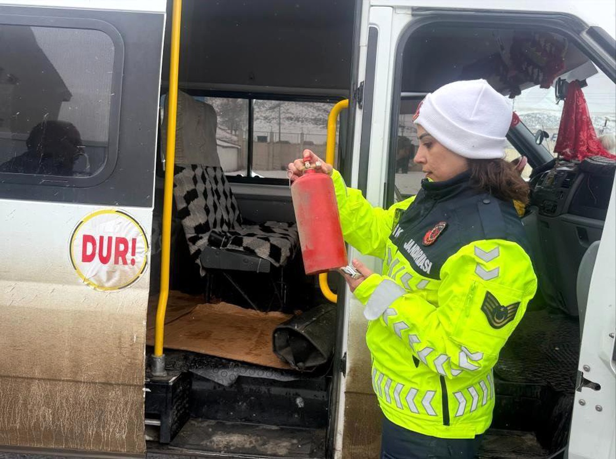 [YEREL / KAMU · Ağrı · Eleşkirt] Ağrı'da Okul Servis Araçlarına Denetim