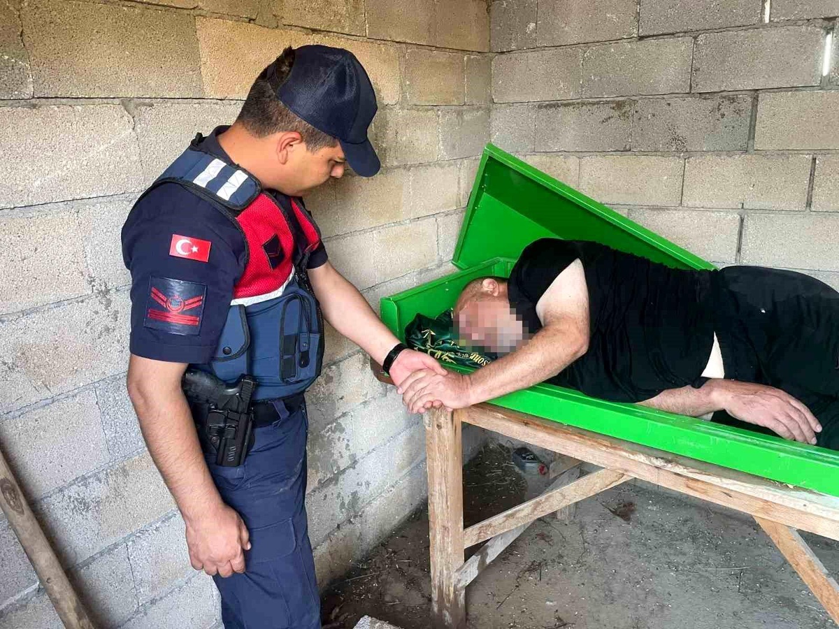 [BELEDIYE · Yozgat · Boğazlıyan] Kayıp vatandaş mezarlıkta tabutun içinde sağ bulundu
