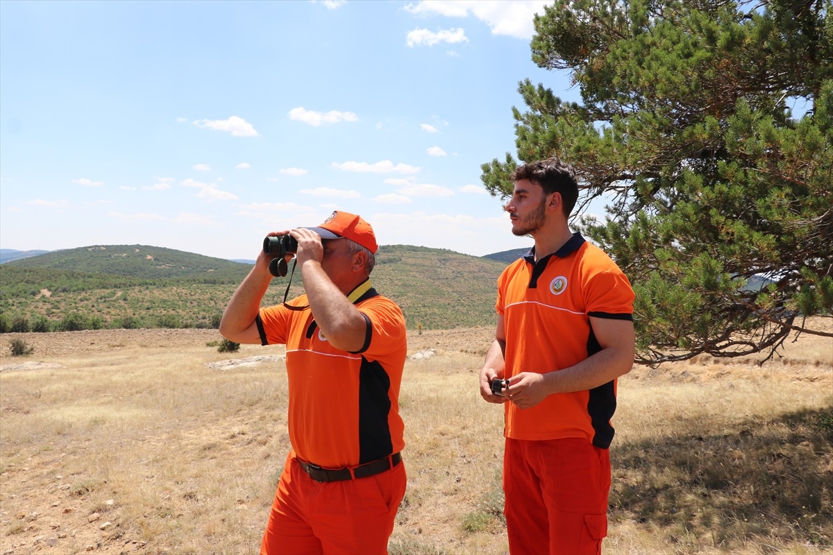 [YEREL / KAMU · Yozgat · Çayıralan] Baba Oğul Orman Yangınlarına Karşı Nöbet Tutuyor