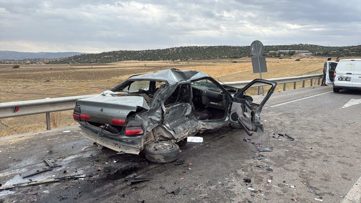 [YEREL / KAMU · Yozgat · Çekerek] Yozgat'ta Trafik Kazası: 1 Ölü, 3 Yaralı