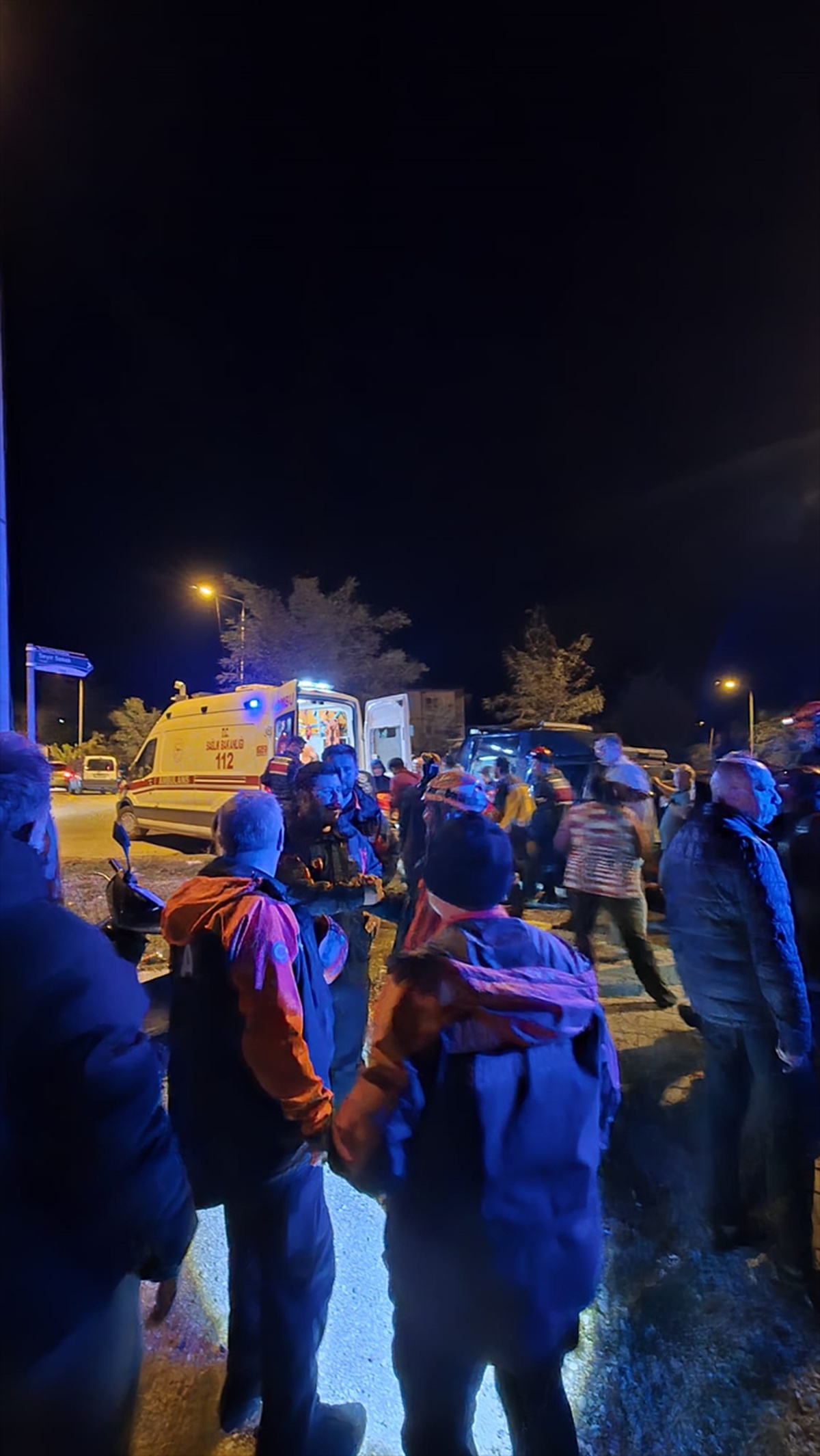 [BELEDIYE · Yalova] Yalova'da dereye düştüğü belirlenen 78 yaşındaki Alzheimer hastası yaralı kurtarıldı