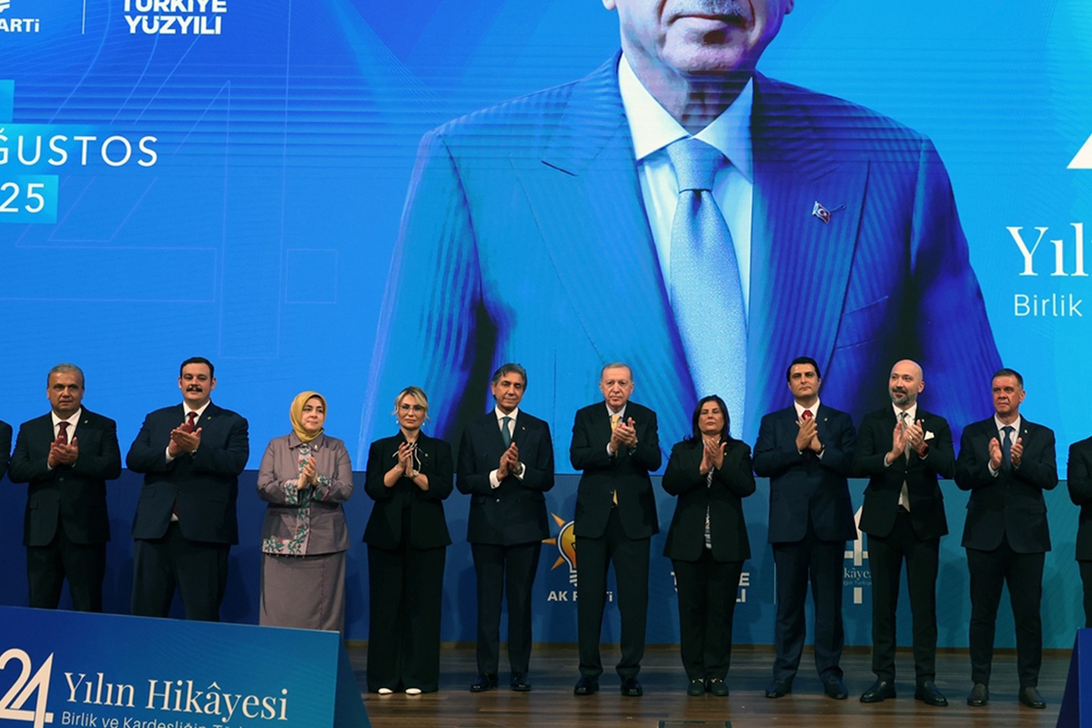[BELEDIYE · Yalova · Altınova] AK Parti'ye geçen belediye başkanının ilk icraatı bu oldu