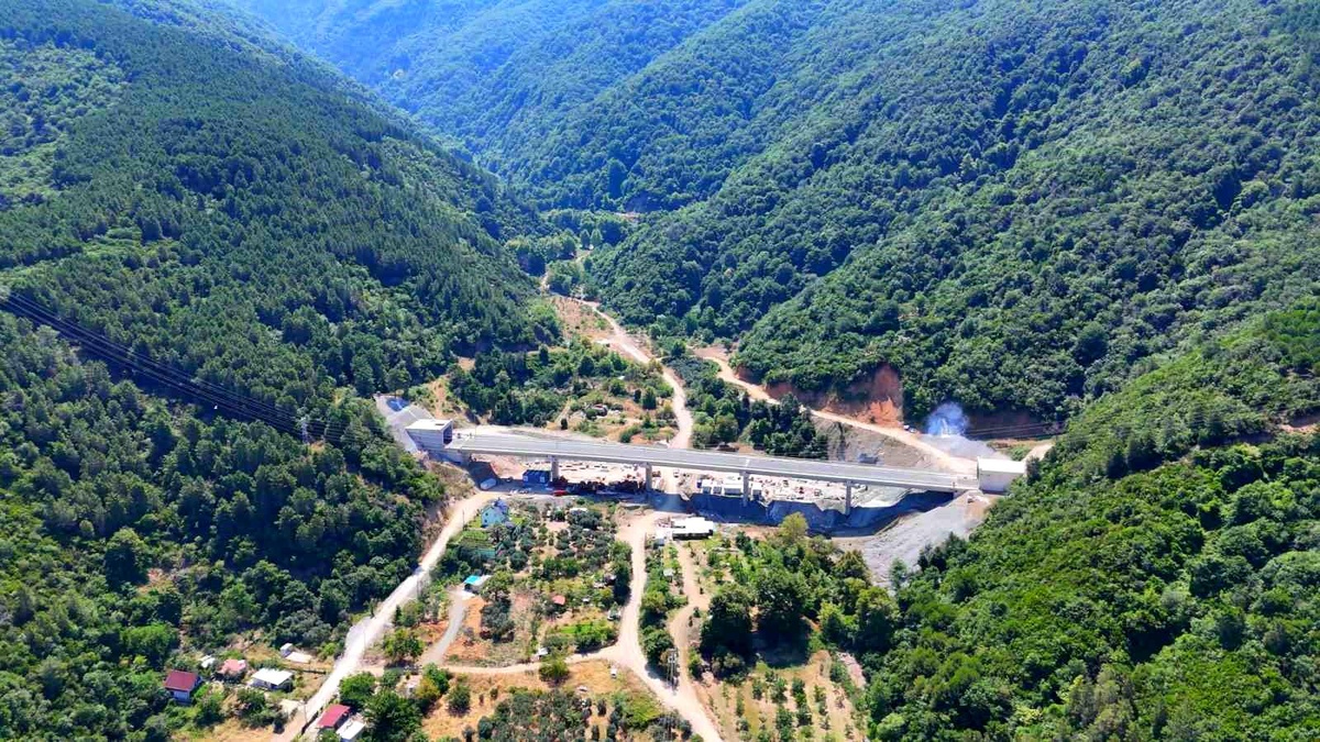 [YEREL / KAMU · Yalova · Armutlu] Yalova-Armutlu yolu tamamlanıyor