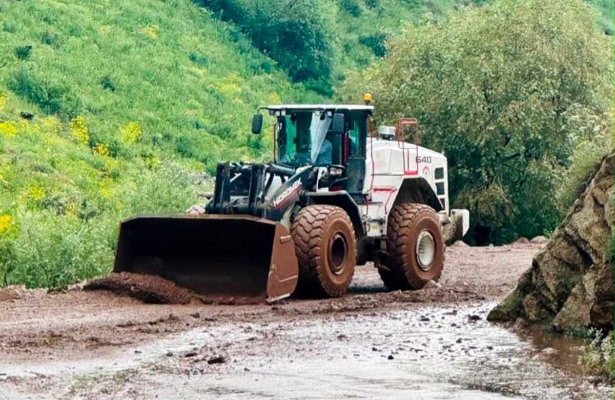 [YEREL / KAMU · Yalova · Armutlu] Yüksekova'da heyelan: Mezra yolu ulaşıma kapandı