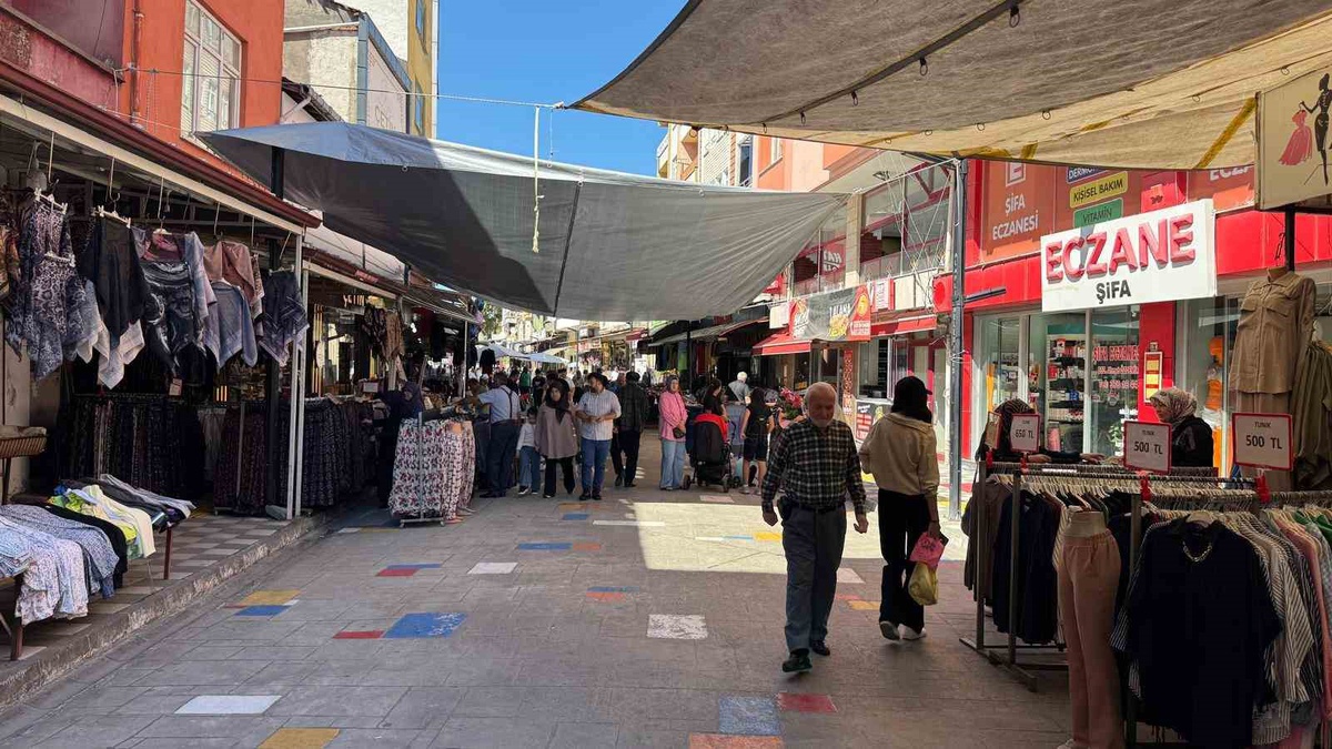 Alaplı'da Fındık Sezonu Sona Yaklaşırken Çarşıda Hareketlilik Arttı