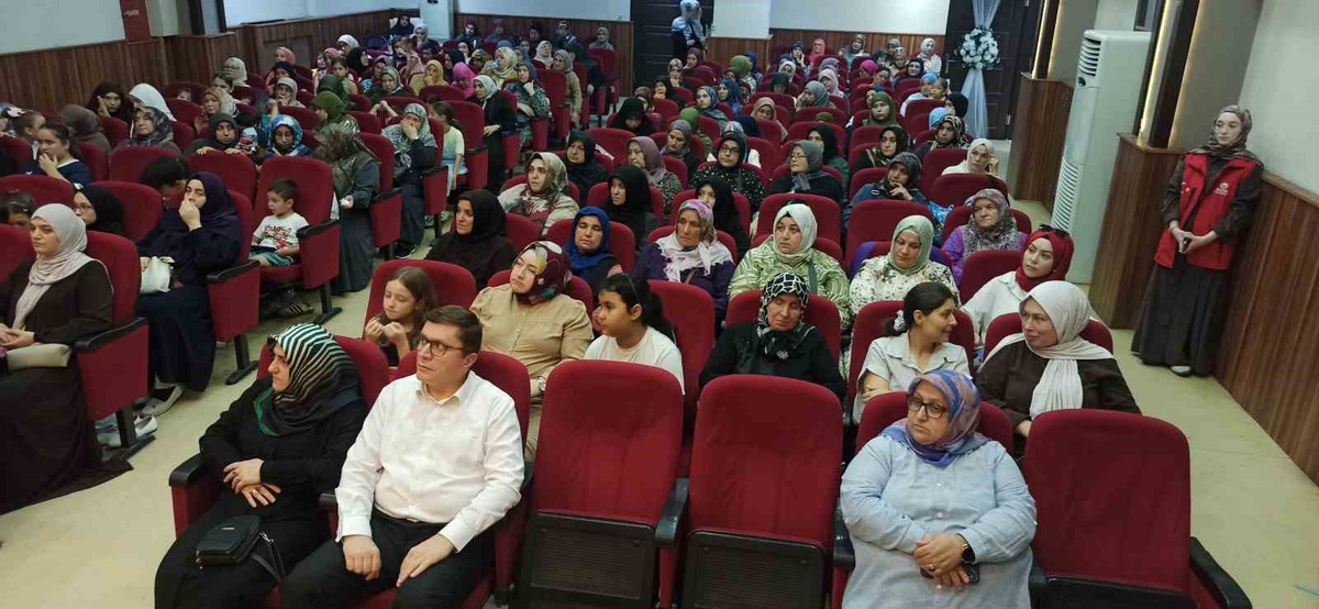 [BELEDIYE · Zonguldak · Devrek] Devrek'te Yaz Kur'an Kursu Coşkuyla Tamamlandı