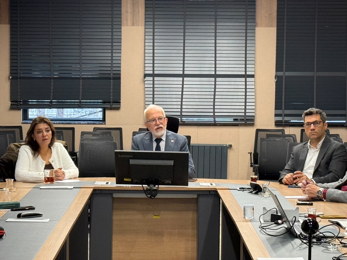 Eskişehir'de Yunus Emre Devlet Hastanesi poliklinik alanı için toplantı yapıldı