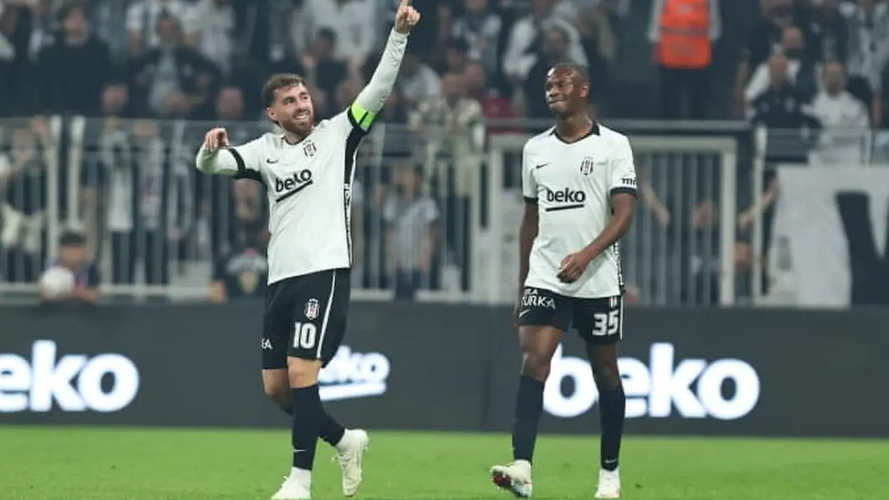 Süper Lig'de haftanın golü Beşiktaş - Kocaelispor maçından...