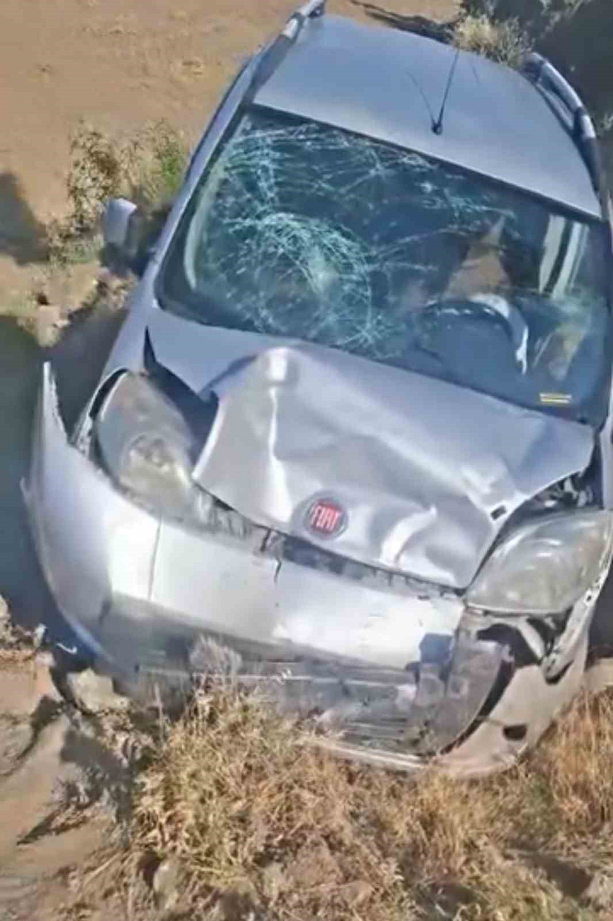 [BELEDIYE · Siirt · Baykan] Siirt'te Takla Atan Araç Sürücüsü Yaralandı