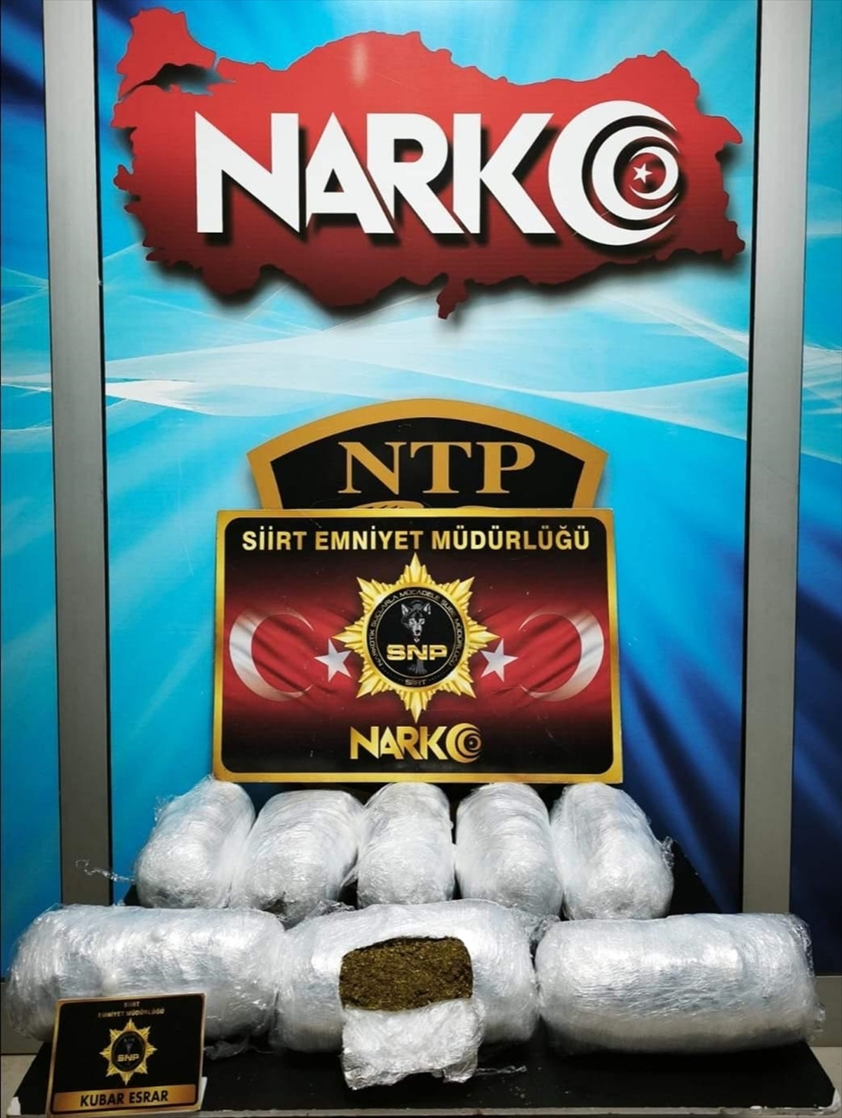 [BELEDIYE · Siirt · Baykan] Siirt'te yolcu otobüsünde 9 kilo 300 gram kubar esrar ele geçirildi