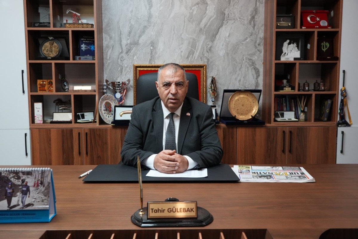 Tahir Gülebak, yeşil pasaport teklifine gazetecilerin de alınmasını istedi