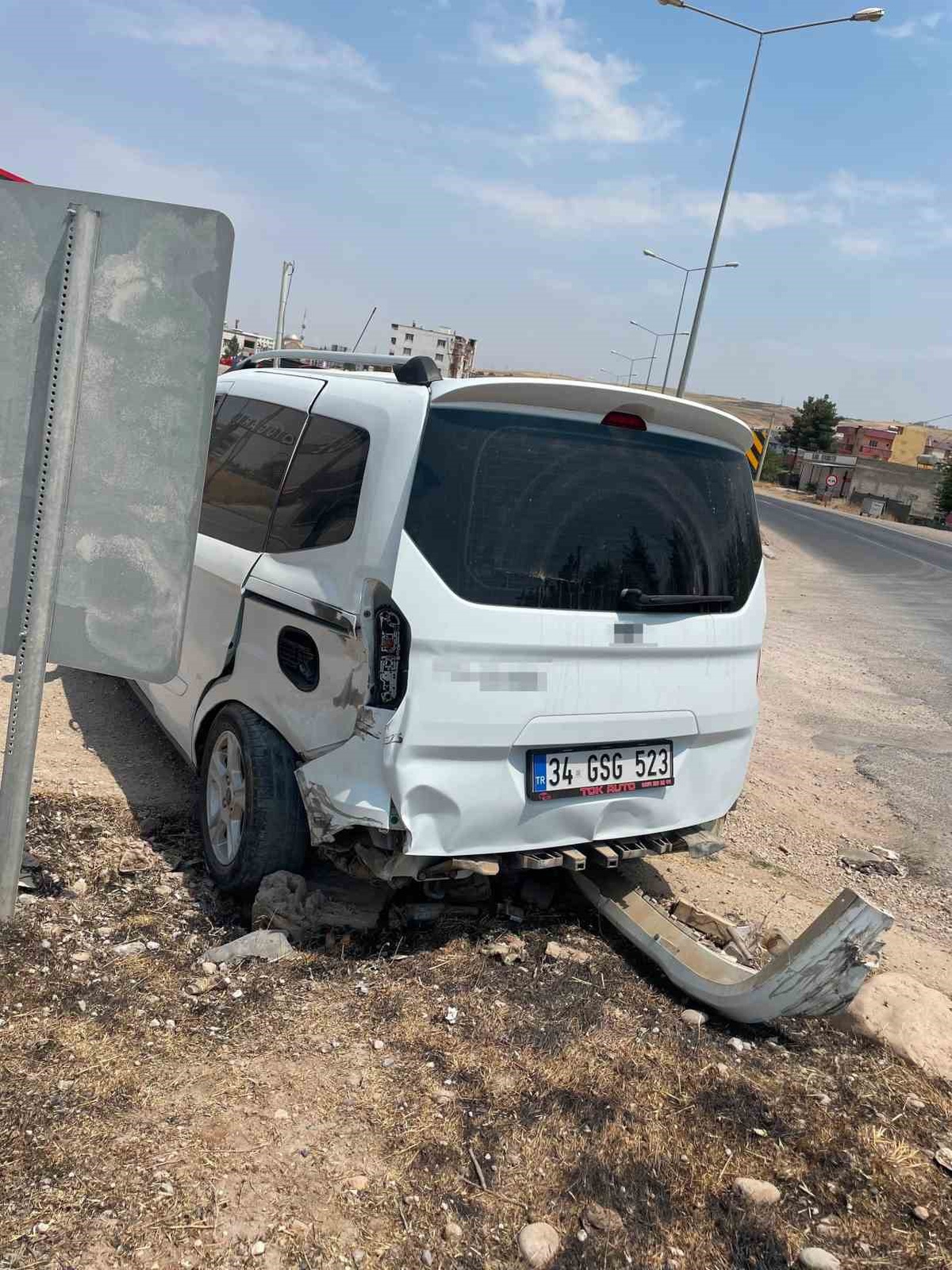 [YEREL / KAMU · Siirt · Kurtalan] Siirt’te maddi hasarlı trafik kazası