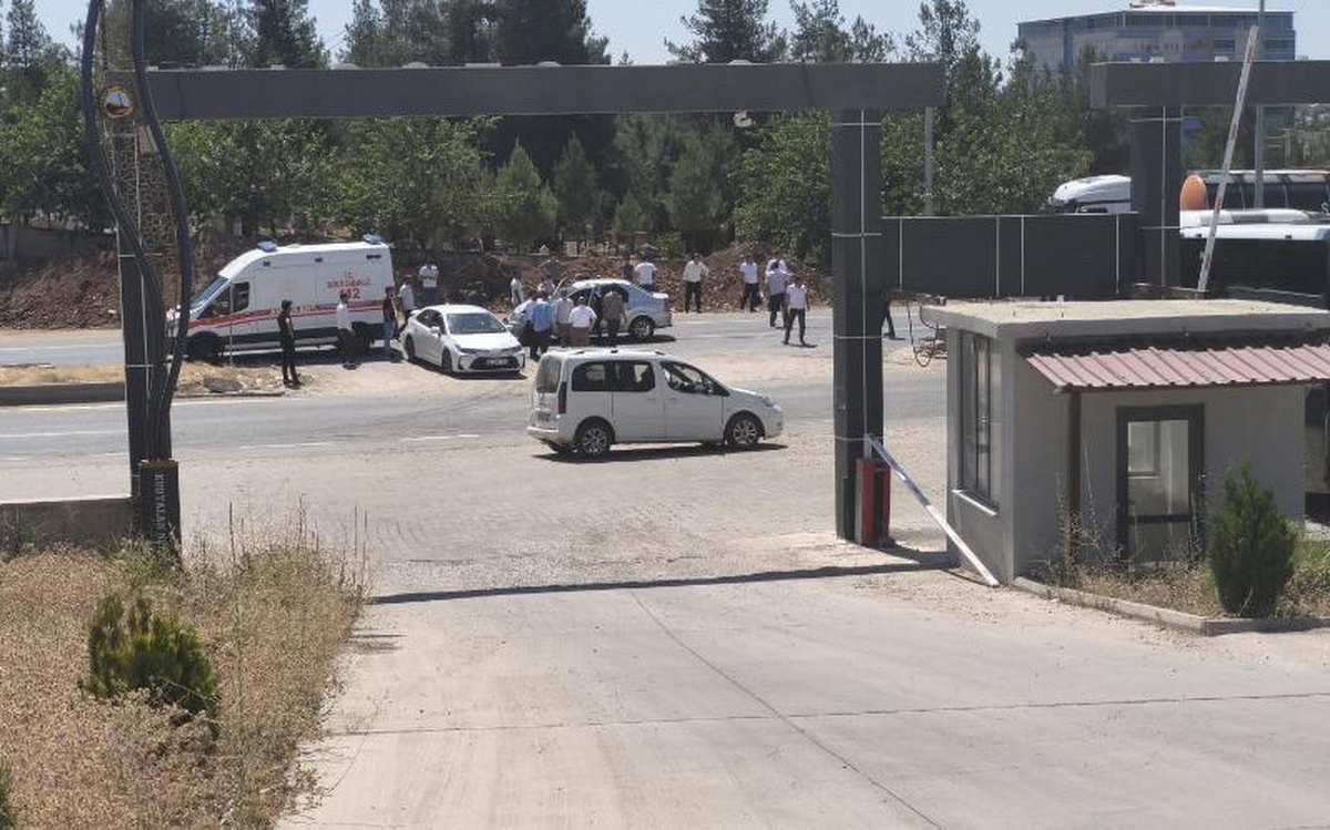 [YEREL / KAMU · Siirt · Kurtalan] Siirt'te otomobil çarpıştı: 2 yaralı