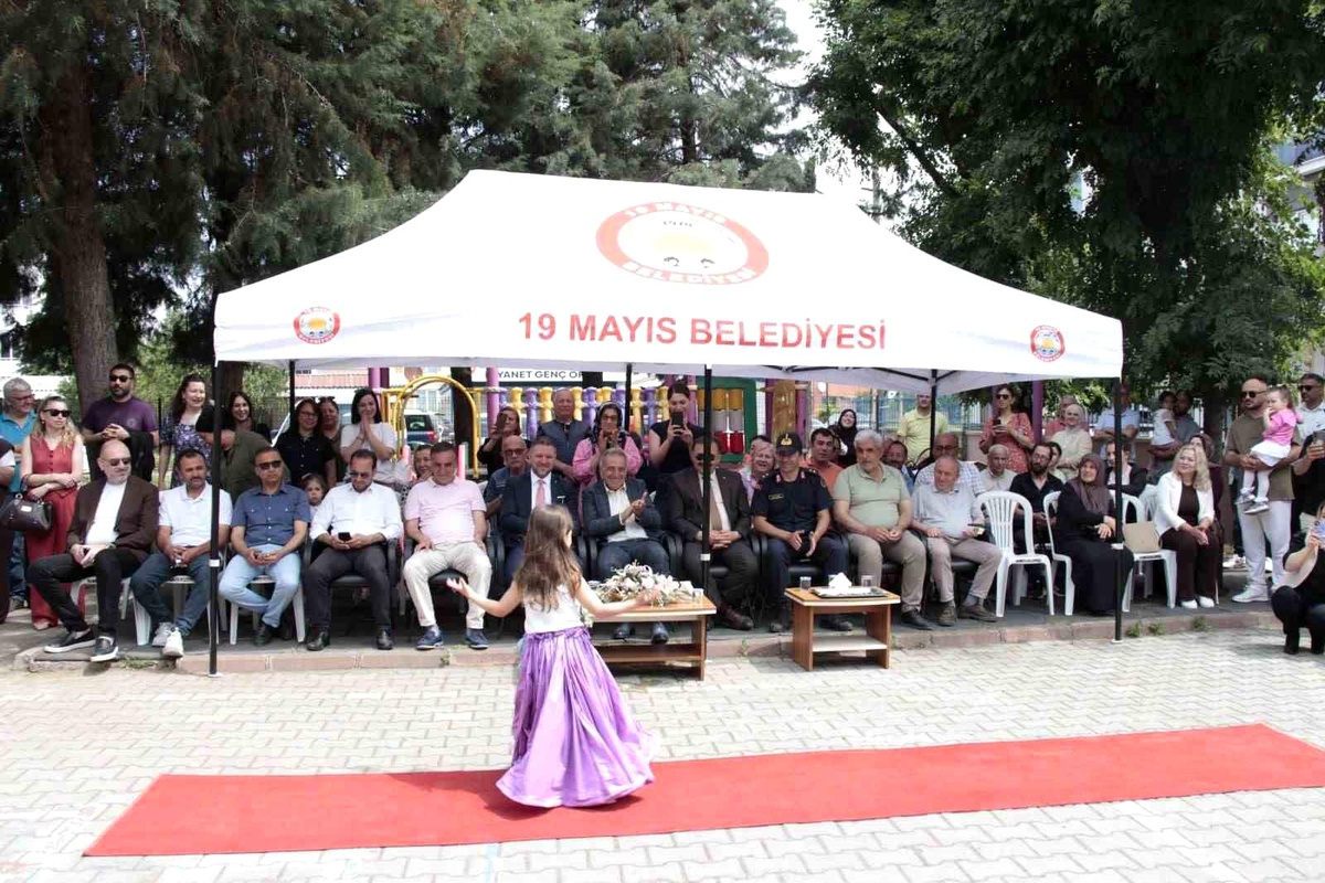 [BELEDIYE · Samsun · 19 Mayıs] Miniklerden Sıfır Atık Defilesi ve Resim Sergisi Büyük Beğeni Topladı