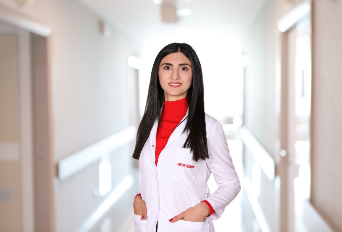Op. Dr. Sadıgzade, menopozda kemik ve kalp sağlığı için düzenli kontrol önerdi