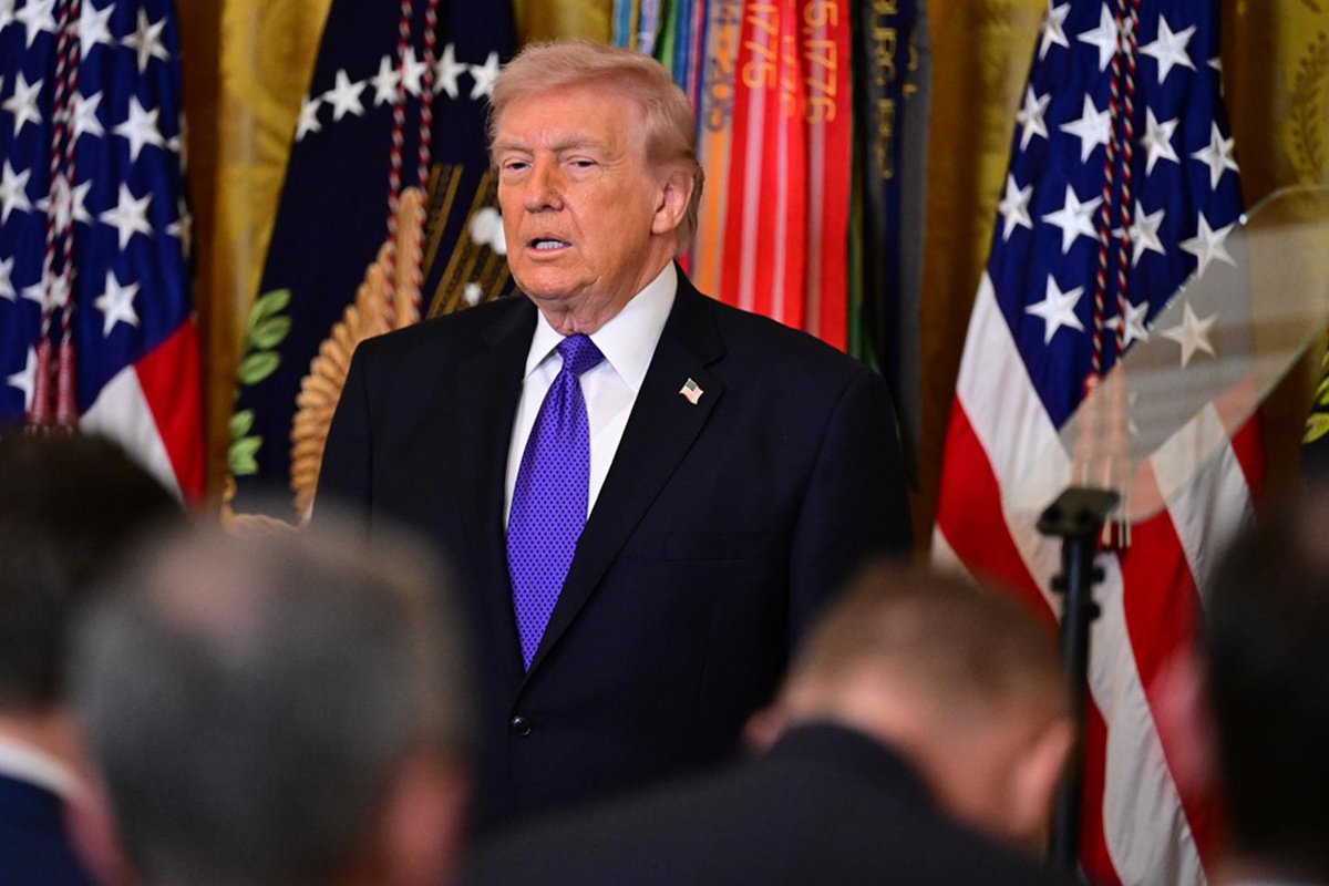 Trump: İran'a mini nükleer bomba atabilirim