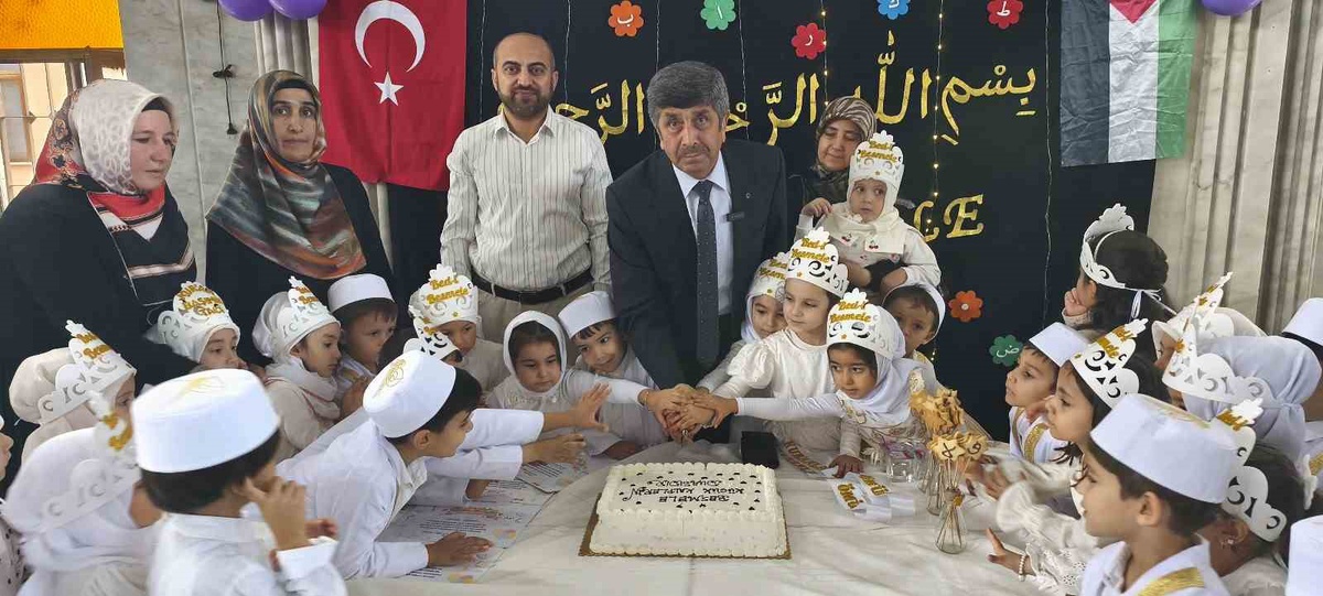 Mersin Anamur'da 4-6 yaş çocuklar için Bed-i Besmele merasimi düzenlendi